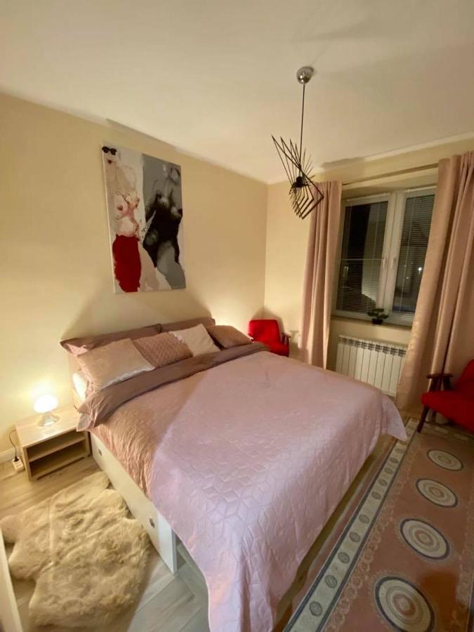 Apartament Golden Mielec Exteriör bild